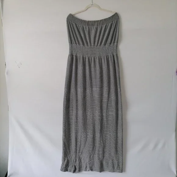 Lark + Grey Dresses | Lark + Grey Womens Black White Striped Strapless Maxi Dress Size 1xl/2xl | Color: Black | Size: 2xl | Pm-12745717's Closet
